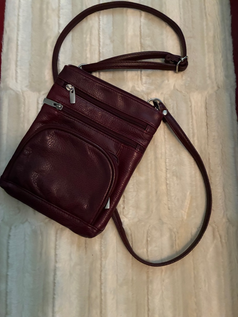 Women's Burgundy Crossbody Shoulder Bag